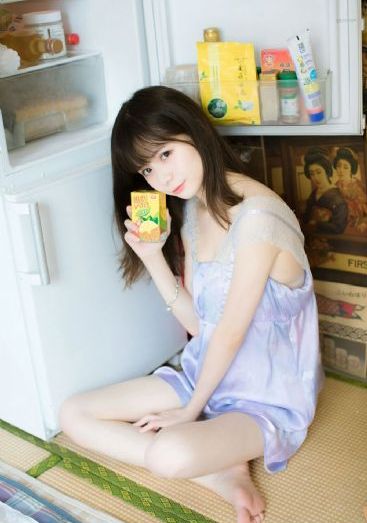 免费看成年在床上打扑克的app_剧情片HD高清在线观看