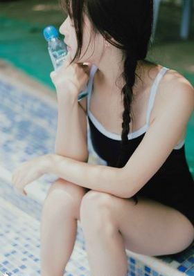 亚洲精品一区在线观看香蕉_4K动漫免费观看