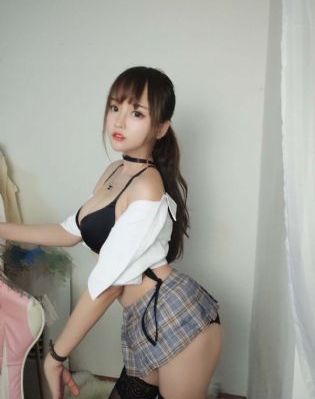 丝袜制服一区_国产剧神马在线观看