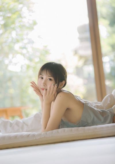 黑丝美女免费网站_BD手机在线观看