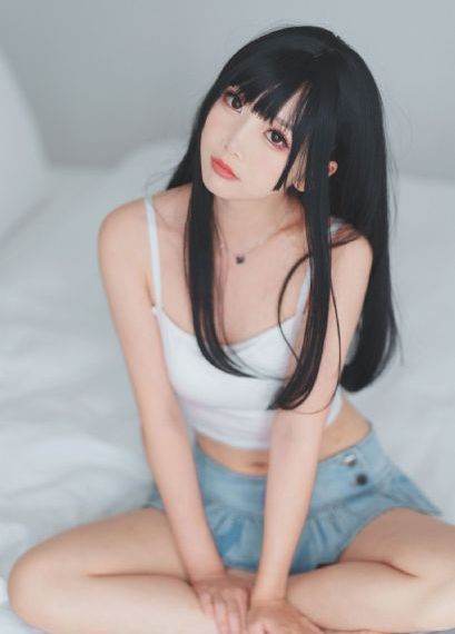 亚洲自拍第三页_加长未删减版在线观看