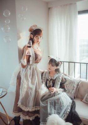 蜜桃精久久久久久一区二区三区_免费手机在线看观看